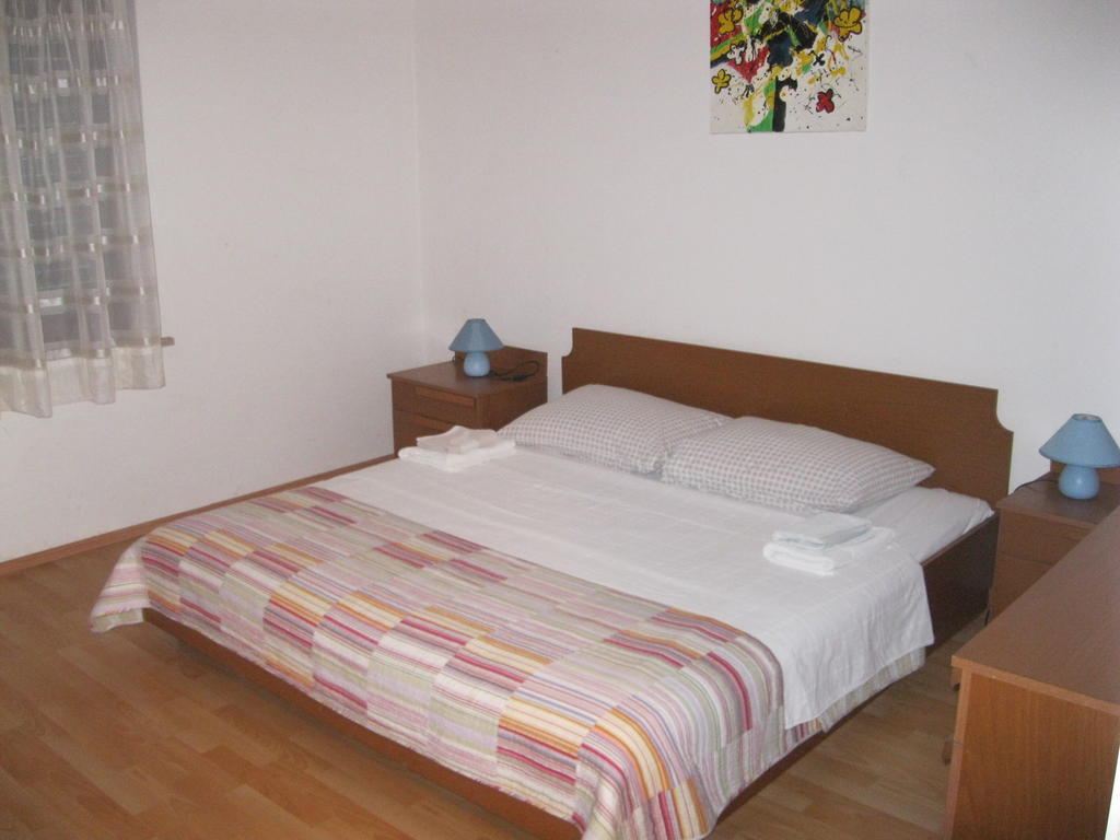 Apartments Dea Пореч Екстер'єр фото